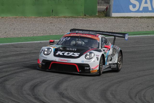 Das KÜS Team75 von Timo Bernhard geht mit zwei Porsche beim ADAC GT Masters an den Start (Foto Michael Sonnick) 