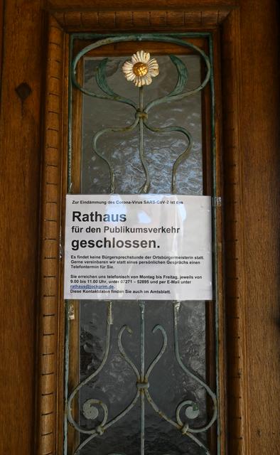 28.05. am Rathaus der Ortsgemeinde Jockgrim