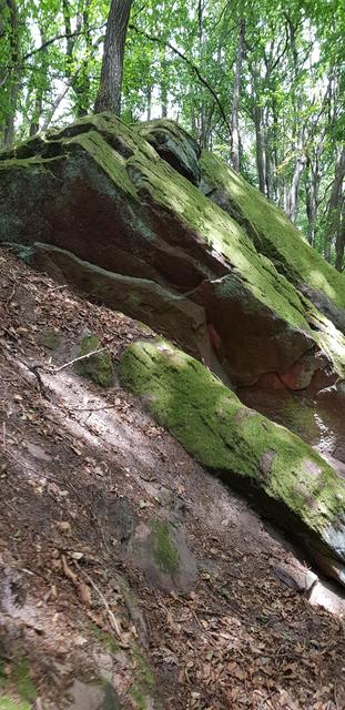 Beeindruckende Felsformationen | Foto: Manuela Pfaender