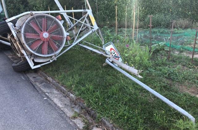 Umgestürzter Pflanzenschutznachläufer