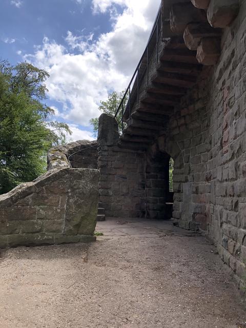 Versteckspielen gelingt hier wunderbar😊