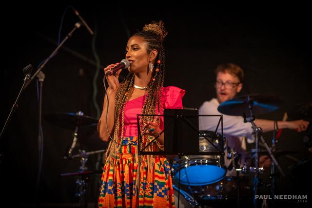Toujours Kultur! D’Cuba Son | Foto: Paul Needham