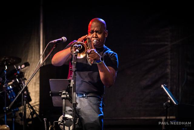 Toujours Kultur! D’Cuba Son | Foto: Paul Needham