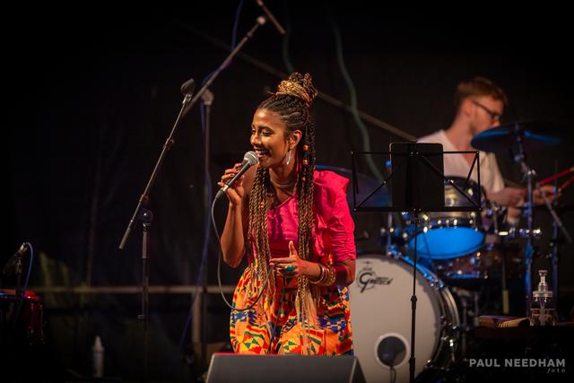Toujours Kultur! D’Cuba Son | Foto: Paul Needham