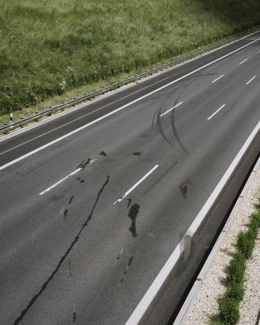 A8 – 1, aus der Serie Autobahn, 2014-2019 | Foto: Jörg Brüggemann