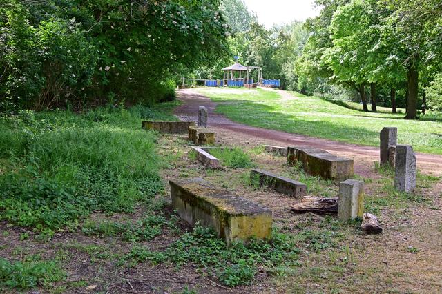 Slalom-Parcours, (noch) unfertig | Foto: Ilona Schäfer