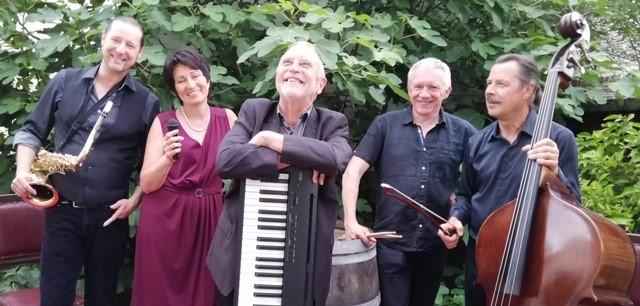 Jazzaffine spielen zum Frühschoppen | Foto: MUK