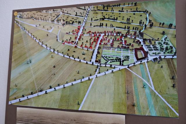 Alt-Maudach mit dem rot eingegrenzten Schloss | Foto: Brigitte Melder