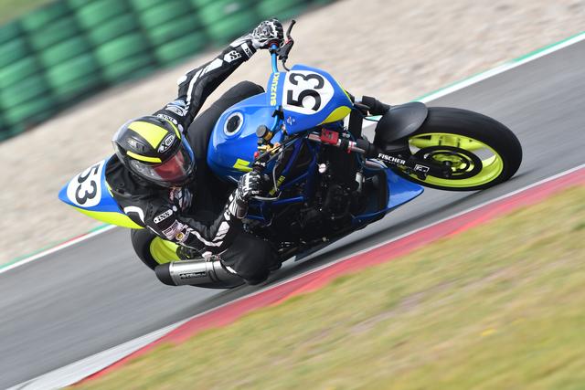 Nicolai Kraft aus Hockenheim gewinnt den Saisonauftakt in Assen