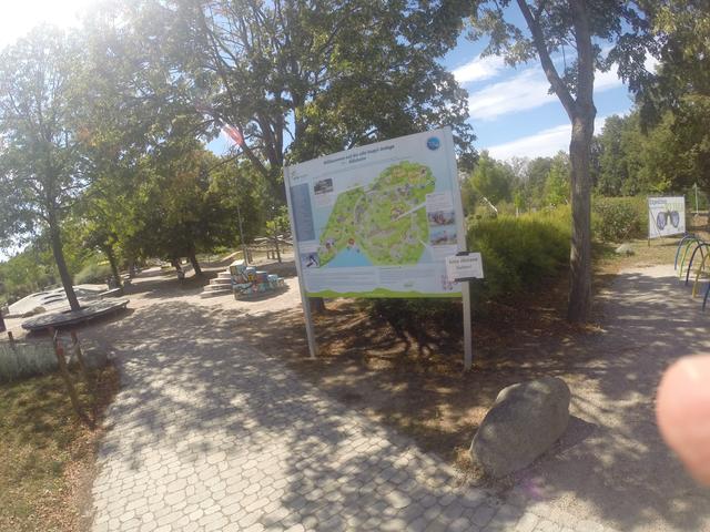 Zur Info | Foto: Franz-Walter Mappes