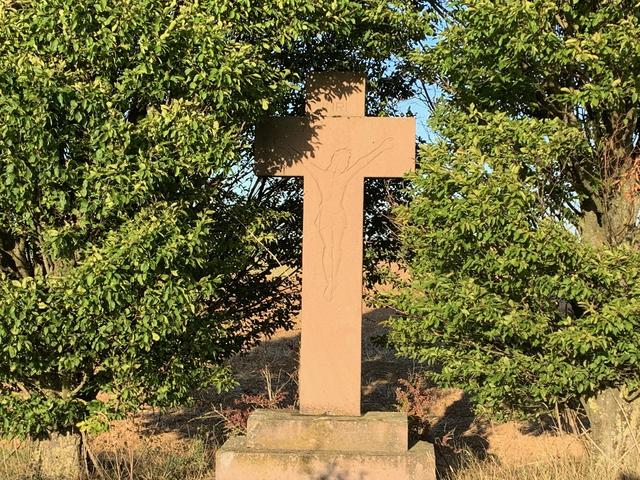 Kreuze am Wegesrand begleiten uns auf unserer Tour durch die Südpfalz | Foto: Franz-Walter Mappes