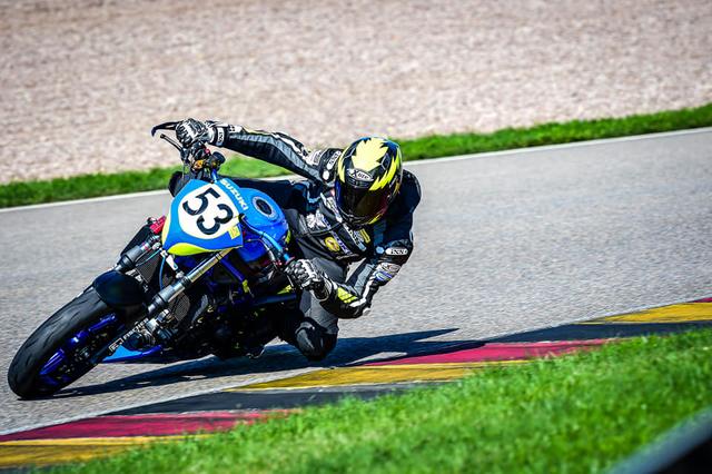 Nicolai Kraft fuhr als Erster und Zweiter zweimal auf dem Sachsenring auf das Podium