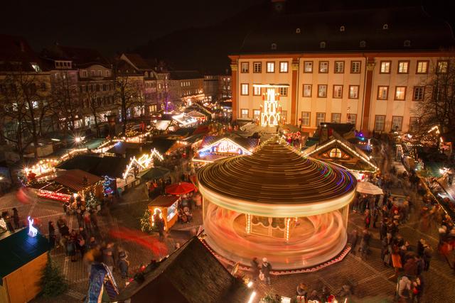 Blick auf den Weihnachtsmarkt, Heidelberg Dezember 2019, bleibt 2020 wohl aus