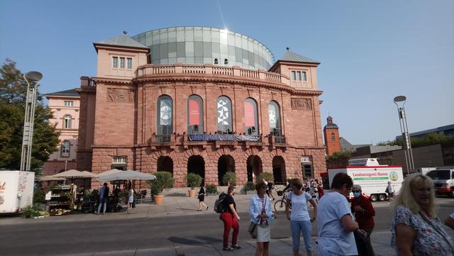 Staatstheater