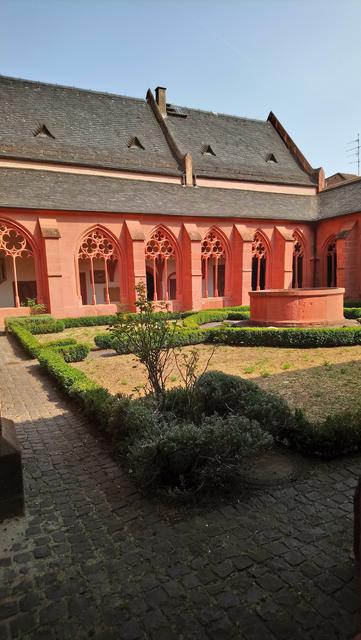 Kreuzgang St. Stephan | Foto: Kristin Hätterich