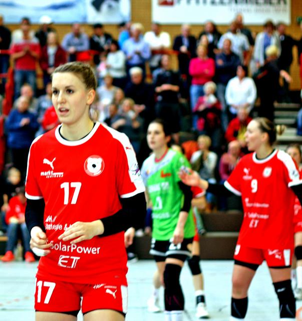 Samira Brand, die letzten Sonntag in Blomberg-Lippe nach ihrer ausgeheilten Schulterverletzung ihr Comeback feierte...

Archivfoto Wolfgang Merkel/ Merkel+Merkel