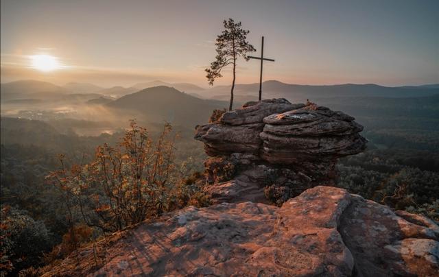 August 10: Rötzenfelsen Gossersweiler  | Foto: Marcus Graf