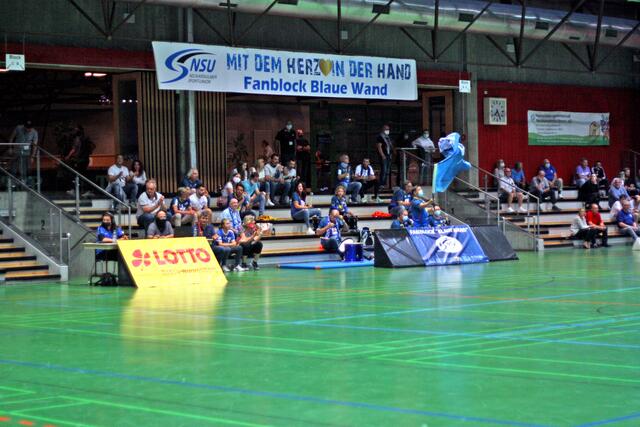 Die Blaue Wand...
Foto Wolfgang Merkel