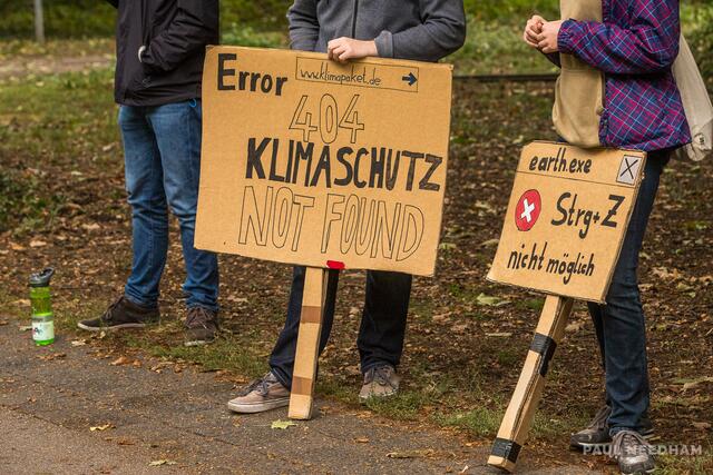 Menschenkette durch Karlsruhe | Foto: Paul Needham