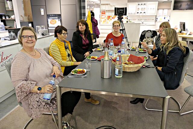 Lecker war es! Den Zuschauerinnen hats geschmeckt. | Foto: Brigitte Melder