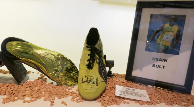 Bolts Schuhe und auch noch signiert | Foto: Brigitte Melder