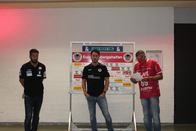 Pressekonferenz der Trainer nach dem Spiel (Foto Michael Sonnick)