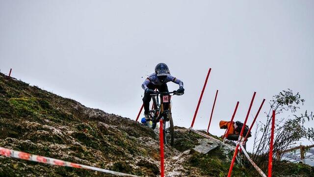 Raphaela Richter aus Eckersdorf wurde bei der Downhill-WM als Sechste beste deutsche Starterin (Foto Michael Kull)