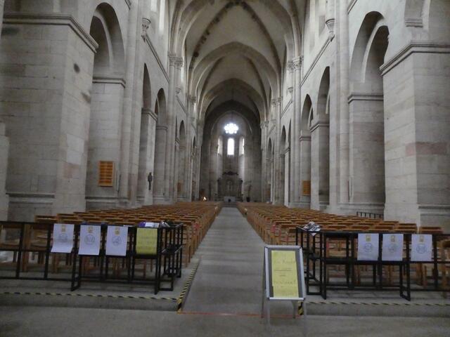 Innenraum der Abteikirche in Otterberg