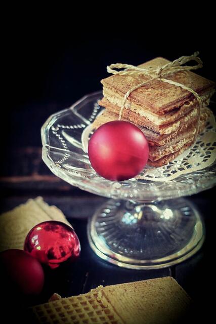Weihnachtlicher Geruch zieht durchs Haus: Heute werden Zimtwaffeln gebacken.