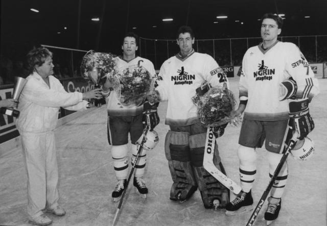 Die „Ado“ und ihre Lieblinge 1988: (von links): Harold Kreis, Beppo Schlickenrieder und Paul Messier. 