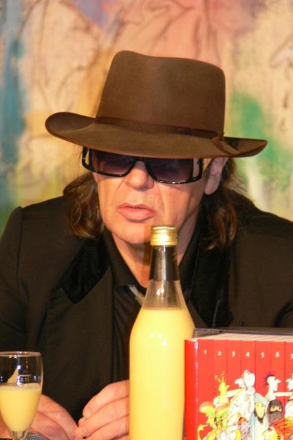 ... und er macht immer noch sein Ding: Udo Lindenberg. 
