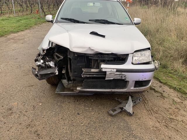 Beide Wagen waren nicht mehr fahrbereit | Foto: Polizei