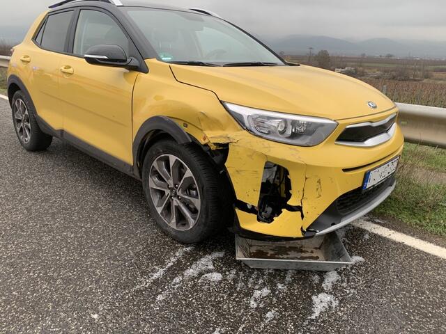 Eines der Unfallfahrzeuge | Foto: Polizei