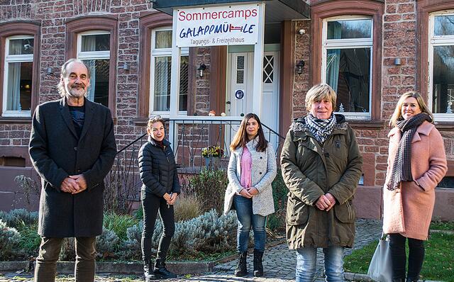 Willi Schattner, Dagmar Kern, Allana Vogt, Sylvia Henn und Cornelia Löwentraut (von links)