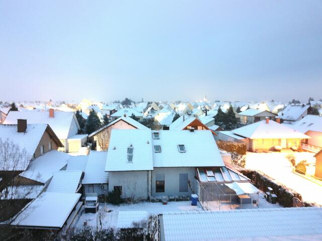 Diese Aussicht bot sich mir glücklicherweise am Sonntagmorgen. 
Morgenstund hat Gold im Mund! 