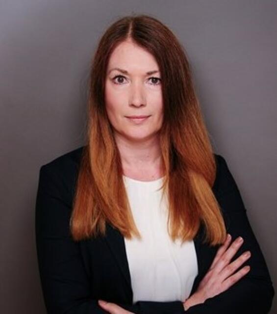Immobilienmaklerin Annegret Buder von Buder Immobilien berät unverbindlich über das Thema Leibrente.
