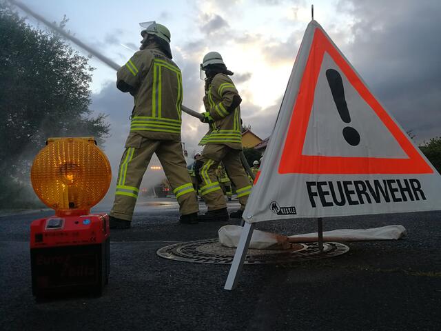 Passanten entdecken Vollbrand in Gondelsheim / Symbolfoto