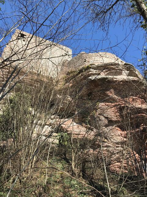Lindelbrunn war als Felsenburg schwer einzunehmen. | Foto: B. Bender