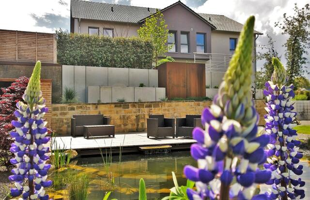 Terrasse am Teich