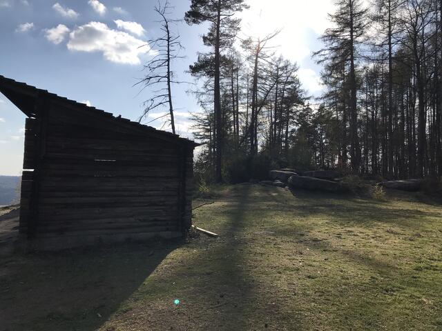 Der Weg zum Kirschfels lohnt auf jeden Fall | Foto: B. Bender