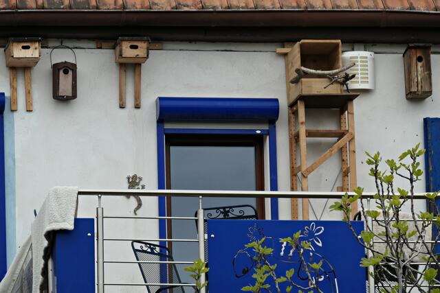 Die Behausungen für diverse Vögel | Foto: Brigitte Melder