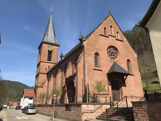 Katholische Kirche  | Foto: B. Bender