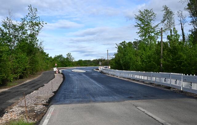 Blick im Mai 2021 von der Umgehung Jockgrim auf den Knotenpunkt L540 / K10 | Foto: A. Abt