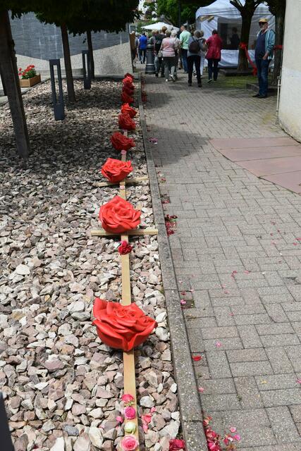 Kunstvolle Rosen | Foto: B. Bender