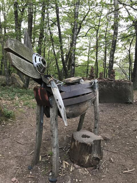 Origineller "Tischlein deck dich" - Esel | Foto: B. Bender