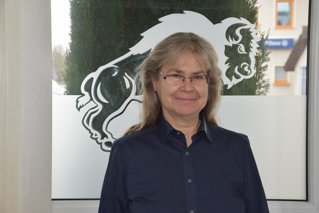 Prüfingenieurin Esther Bebber war dereinst die erste TÜV-Süd-Prüferin Deutschlands. Ihr besonderes Interesse gilt Oldtimern.