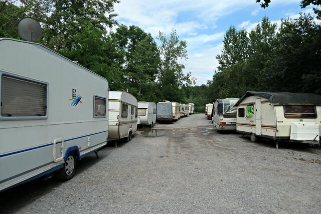 In Sicherheit gebrachte Wohnwägen | Foto: Brigitte Melder