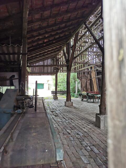 Blick in einen Tabakschuppen  | Foto: Heike Schwitalla