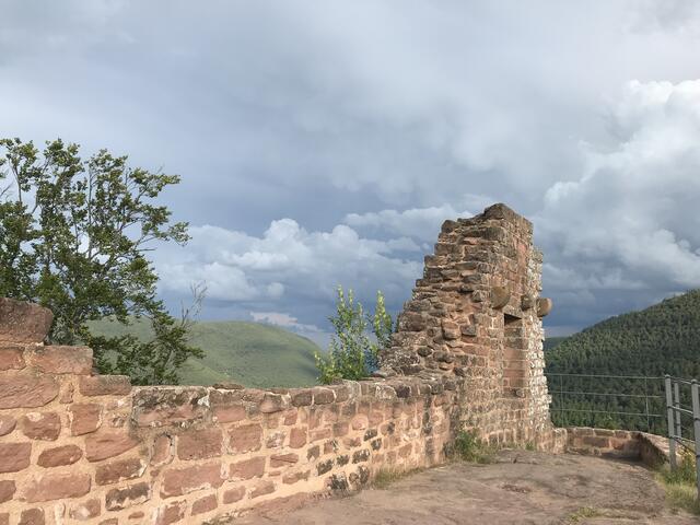 Oben auf der Burg Meistersel | Foto: B. Bender
