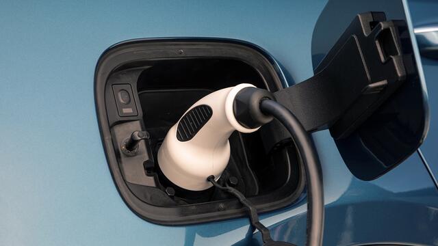 Den Sorento gibt es jetzt auch als Plug-In-Hybrid
